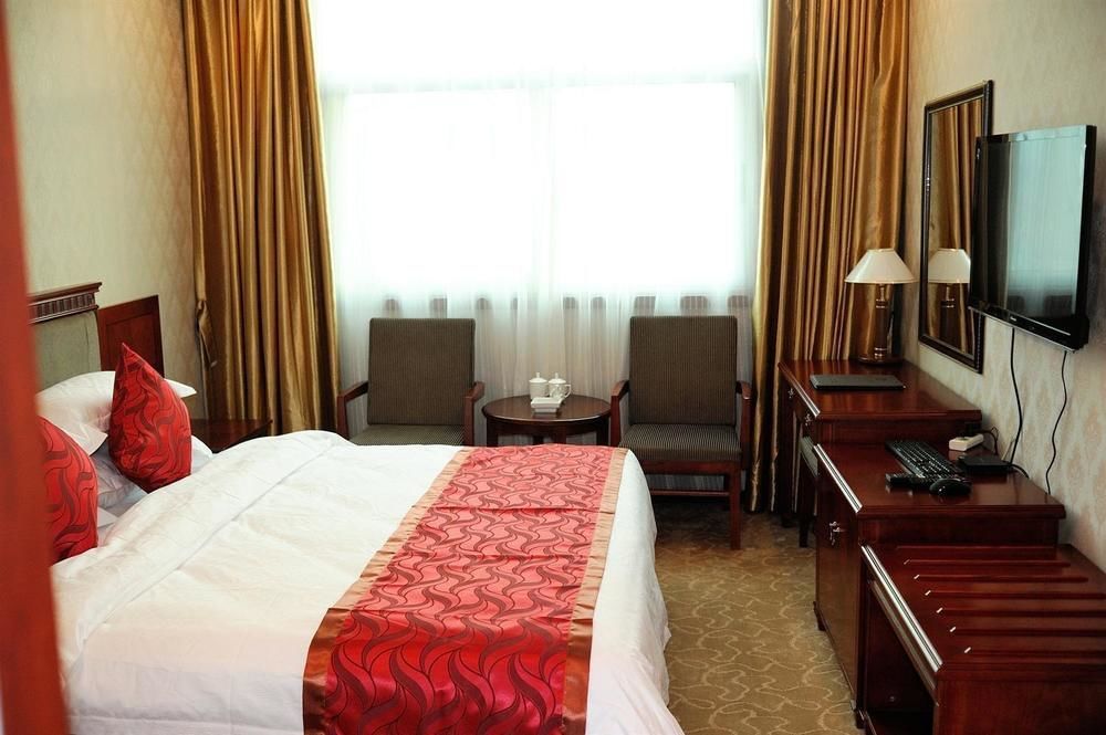 Huatian Grand Hotel Dengfeng エクステリア 写真